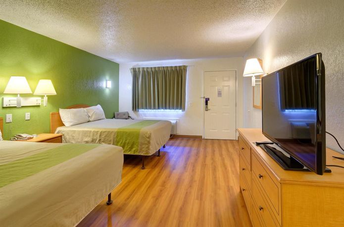 Imagen de la habitación del Motel 6 Destin. Foto 11