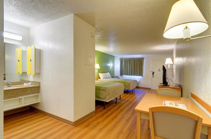 Imagen de la habitación del Motel 6 Destin. Foto 13