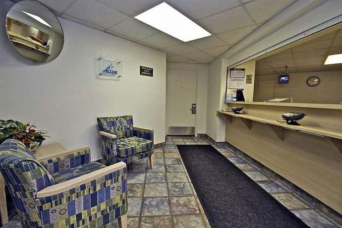 Imagen de los interiores del Motel 6 Duluth, Mn. Foto 8