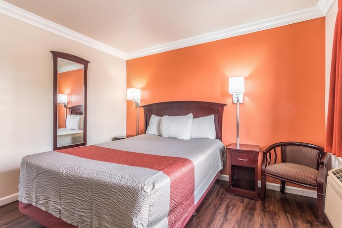 Imagen de la habitación del Motel 6 Fresno, Ca - Belmont Ave. Foto 8