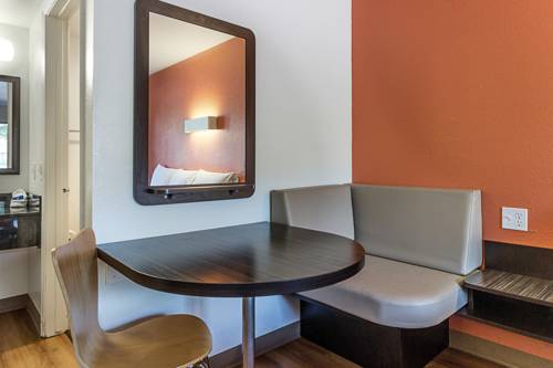 Imagen de la habitación del Motel 6 Fresno, Ca. Foto 6