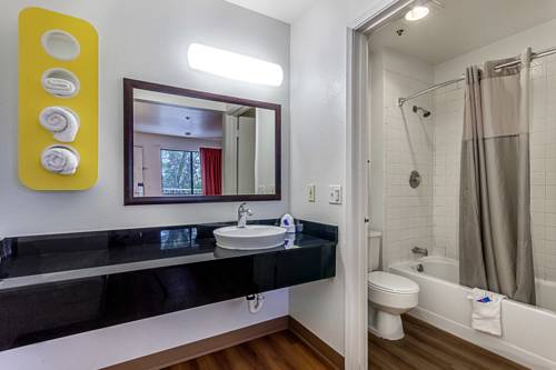Imagen de la habitación del Motel 6 Fresno, Ca. Foto 7