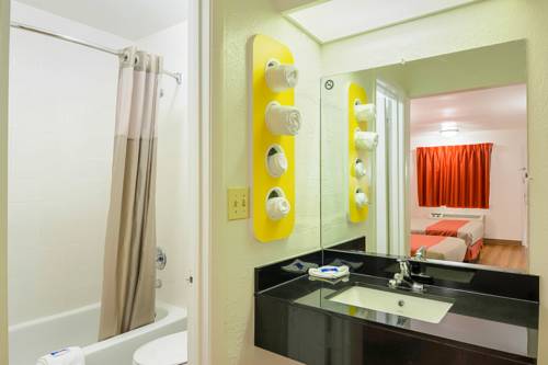 Imagen de la habitación del Motel 6 Gainesville, Ga. Foto 9