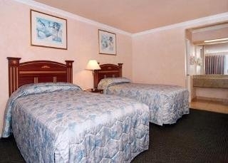 Imagen de la habitación del Motel 6 Garden Grove. Foto 1