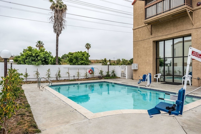 Imagen de la piscina del Motel 6 Gardena, Ca - South. Foto 17