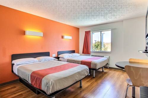 Imagen de la habitación del Motel 6 Gilroy, Ca. Foto 9
