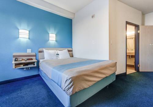 Imagen de la habitación del Motel 6 Grande Prairie, Ab. Foto 7