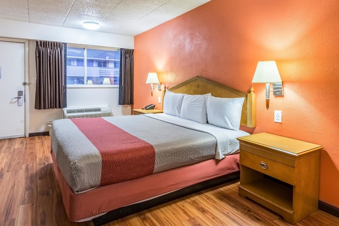 Imagen de la habitación del Motel 6 Grove City, Oh. Foto 5
