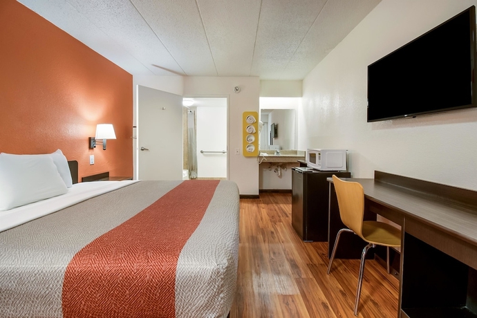 Imagen de la habitación del Motel 6 Grove City, Oh. Foto 14