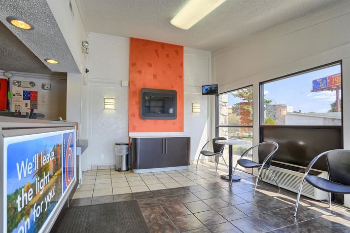 Imagen de los interiores del Motel 6 Hagerstown. Foto 12