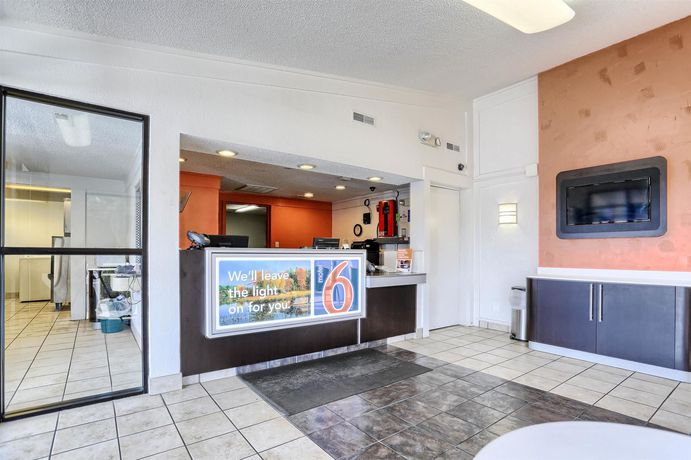 Imagen de los interiores del Motel 6 Hagerstown. Foto 13