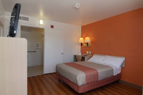 Imagen de la habitación del Motel 6 Indio, Ca - Palm Springs. Foto 3