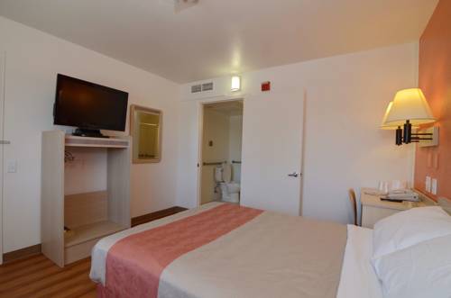 Imagen de la habitación del Motel 6 Indio, Ca - Palm Springs. Foto 4