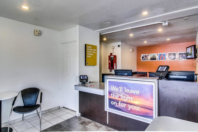 Imagen de los interiores del Motel 6 Jacksonville - Orange Park. Foto 11