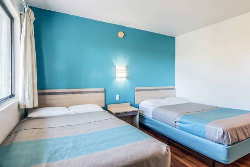 Imagen de la habitación del Motel 6 Janesville, Wi. Foto 9