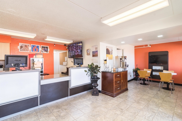 Imagen de los interiores del Motel 6 Joliet - I-80. Foto 15