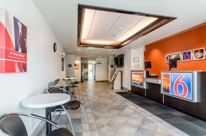 Imagen de los interiores del Motel 6 Kearney, Ne. Foto 16