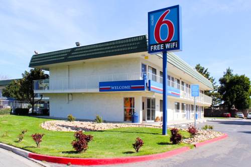 Imagen de la habitación del Motel 6 King City, Ca. Foto 2