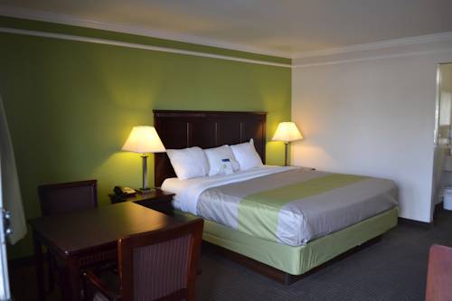 Imagen de la habitación del Motel 6 Kingsburg, Ca. Foto 6