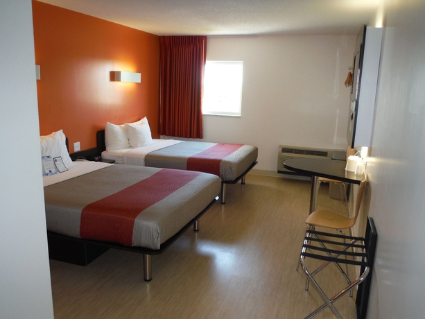 Imagen de la habitación del Motel 6 Kingston, On. Foto 10