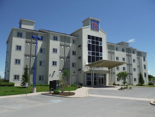 Imagen general del Motel 6 Kingston, On. Foto 2