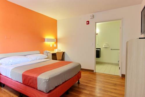 Imagen de la habitación del Motel 6 Kingsville, Tx. Foto 6