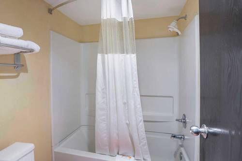 Imagen de la habitación del Motel 6 Knoxville, Tn - East. Foto 8