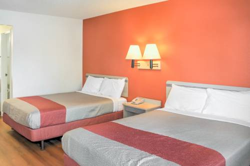 Imagen general del Motel 6 Lancaster, Ca. Foto 1