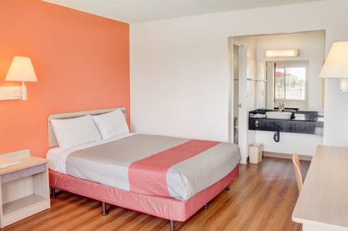 Imagen de la habitación del Motel 6 Lancaster, Ca. Foto 8