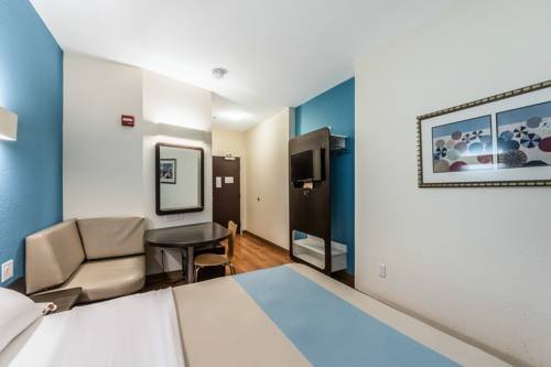 Imagen de la habitación del Motel 6 Laredo, Tx - Airport. Foto 11