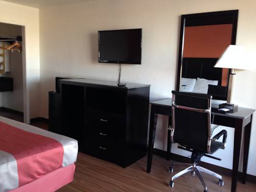 Imagen de la habitación del Motel 6 Leesville. Foto 4