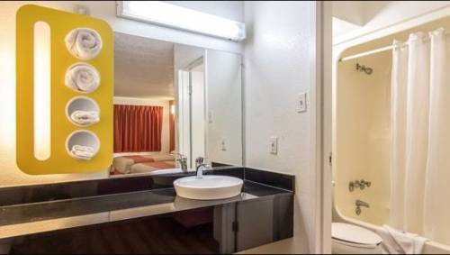 Imagen de la habitación del Motel 6 Little Rock North. Foto 2