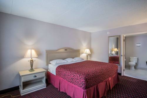 Imagen de la habitación del Motel 6 London. Foto 6