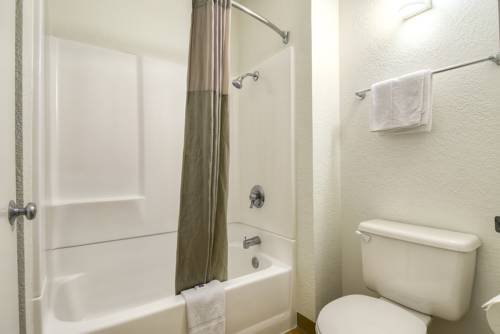 Imagen de la habitación del Motel 6 Los Angeles - Harbor City. Foto 5