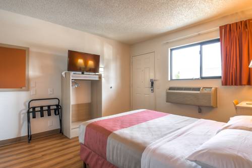 Imagen de la habitación del Motel 6 Los Angeles - Harbor City. Foto 10