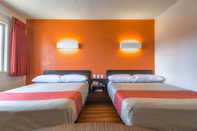 Imagen de la habitación del Motel 6 Los Angeles - Long Beach. Foto 3