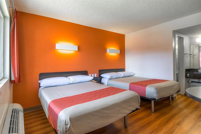Imagen de la habitación del Motel 6 Los Angeles - Long Beach. Foto 11
