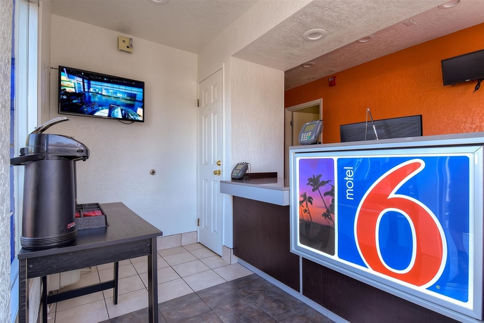 Imagen de los interiores del Motel 6 Los Angeles - Norwalk. Foto 16