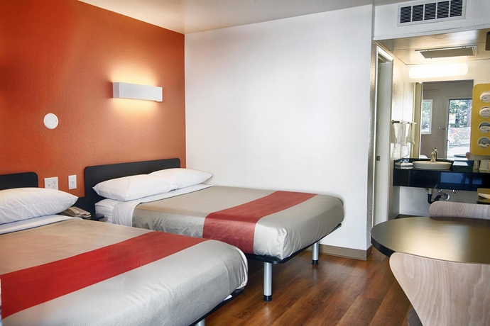 Imagen de la habitación del Motel 6 Mammoth Lakes, Ca. Foto 16