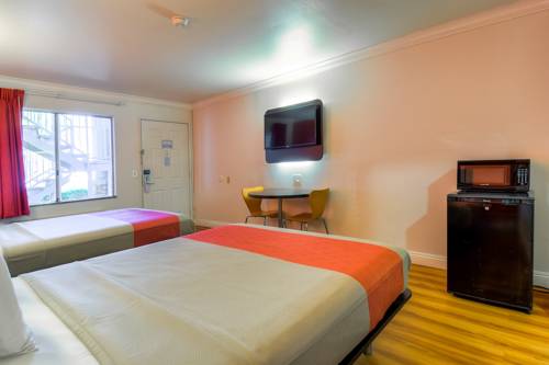 Imagen de la habitación del Motel 6 Menifee, Ca. Foto 8