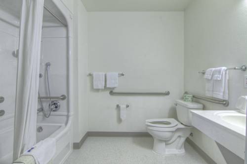 Imagen de la habitación del Motel 6 Menomonie, Wi. Foto 10
