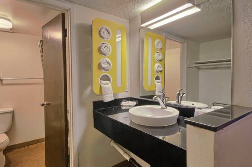 Imagen de la habitación del Motel 6 Merced, Ca. Foto 10