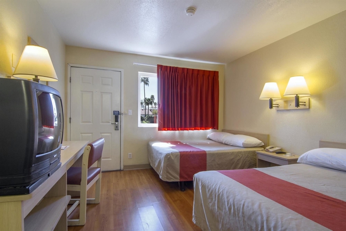 Imagen de la habitación del Motel 6 Mesa North. Foto 8