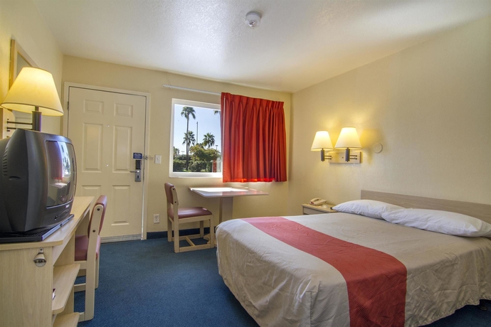 Imagen de la habitación del Motel 6 Mesa North. Foto 13