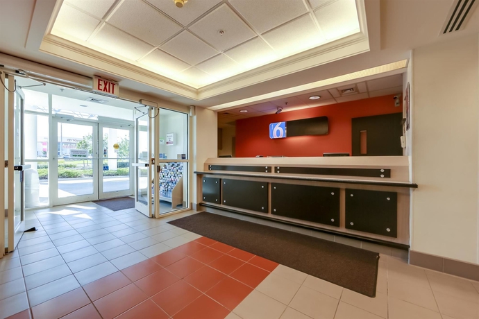 Imagen de los interiores del Motel 6 Mississauga, On - Toronto. Foto 15