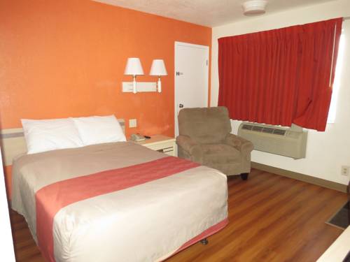 Imagen de la habitación del Motel 6 Mitchell, Sd. Foto 10