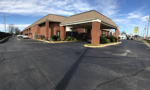 Imagen de la habitación del Motel 6 Montgomery. Foto 2