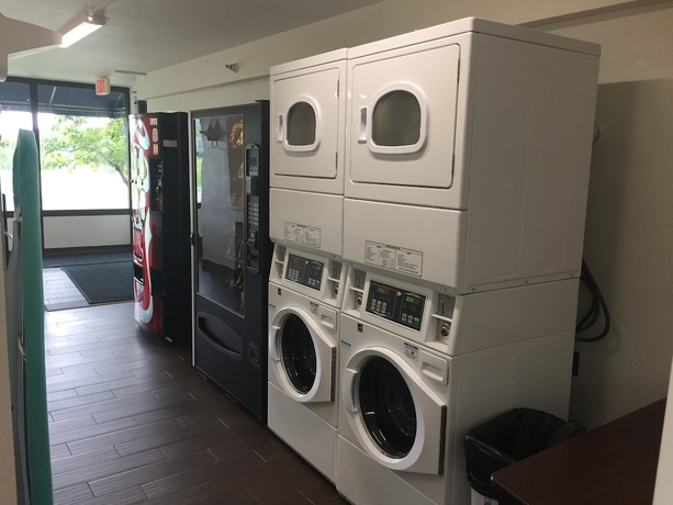 Imagen de los interiores del Motel 6 Nashville, Tn - Airport. Foto 17