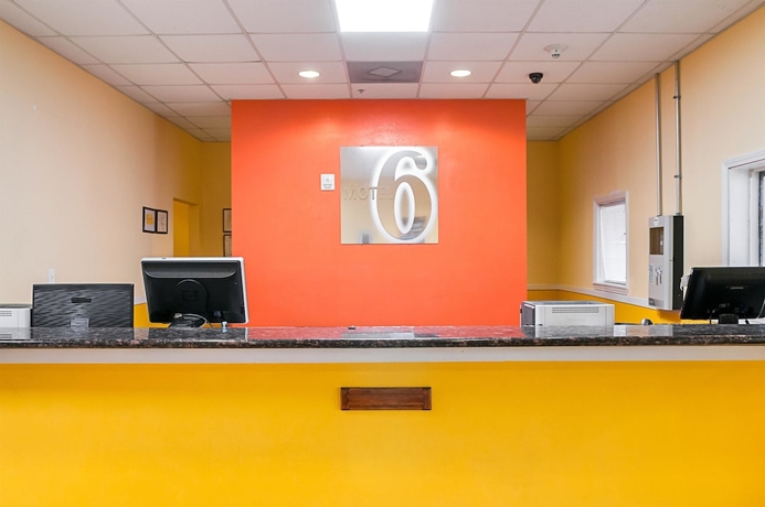Imagen de los interiores del Motel 6 New Orleans, La - Near Downtown. Foto 18