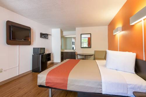 Imagen de la habitación del Motel 6 Newnan, Ga. Foto 3